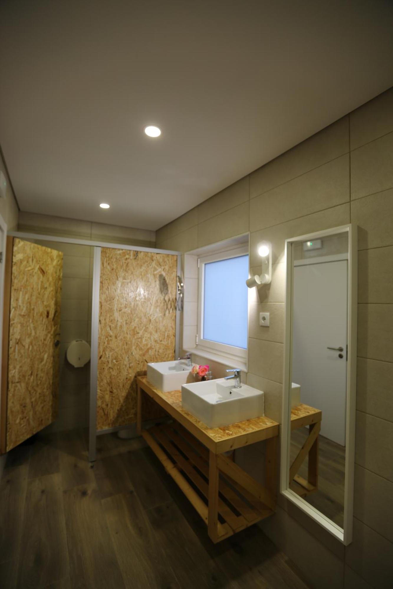 Albergue Ultreya Esposende Buitenkant foto